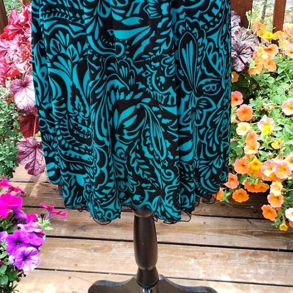 Ruby Rox Satiny Dressy Dress - Picture 3 of 10